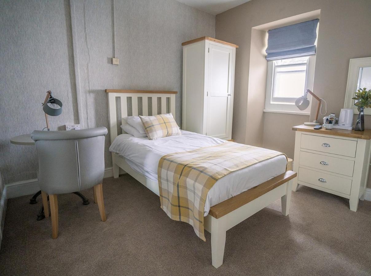 브리젠드 Court Colman Manor 게스트하우스 외부 사진