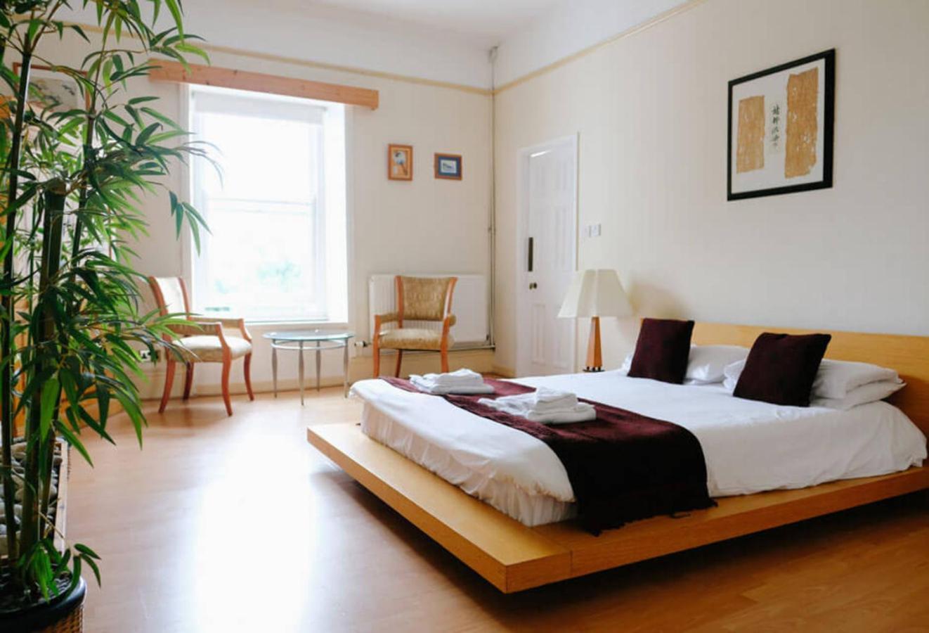 브리젠드 Court Colman Manor 게스트하우스 외부 사진